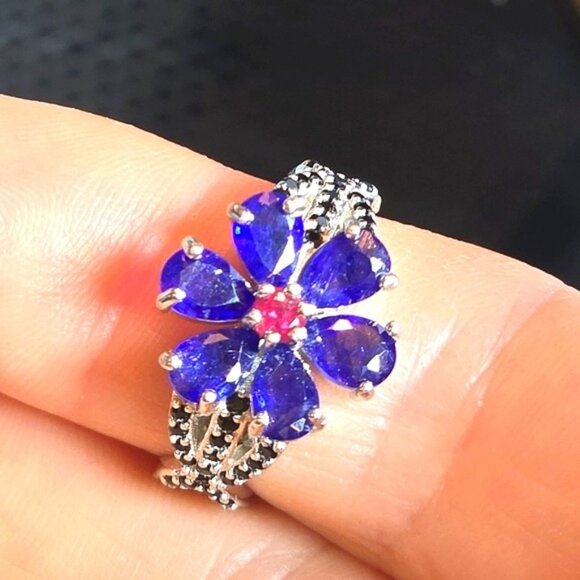 925 Sterling Silver Jewelry Set ( Earrings/ Ring 7.5) with Sapphire & Ruby Gems - Picture 2 of 12